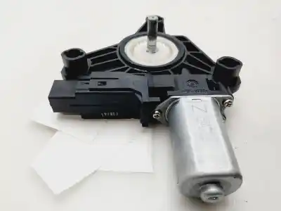 Peça sobressalente para automóvel em segunda mão MOTOR ELEVADOR VIDRO TRASEIRO ESQUERDO por VOLVO V40 Kinetic Referências OEM IAM C17544101  