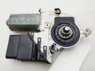 İkinci el araba yedek parçası ARKA SAG CAM MOTORU için VOLKSWAGEN GOLF IV BERLINA (1J1) Básico OEM IAM referansları 0130821766  