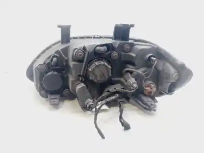 Second-hand car spare part right headlight for ssangyong rodius xdi oem iam references 8310221205  