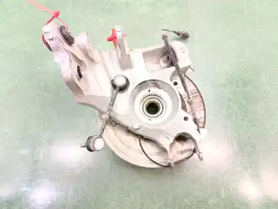 Second-hand car spare part rear left knuckle for jaguar e-pace chequered flag awd 149 cv / 110 kw oem iam references j9c8645