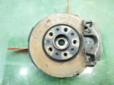 Pièce détachée automobile d'occasion MOYEU DE ROUE AVANT DROITE pour JEEP RENEGADE Longitude 4X2 Références OEM IAM 04787970AA  
