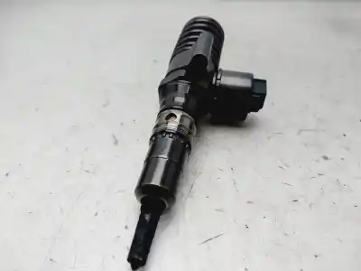 Second-hand car spare part INJECTOR for AUDI A3 SPORTBACK (8P) 2.0 TDI Ambiente (DPF) OEM IAM references 03G130073G  