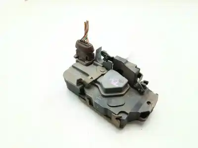 Peça sobressalente para automóvel em segunda mão FECHADURA DA PORTA TRASEIRA DIREITA por PEUGEOT 206 BERLINA 206 5P XR 75 Referências OEM IAM 913887  