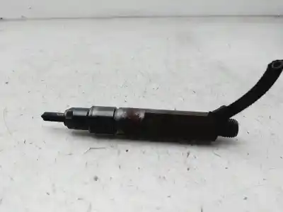 Pièce détachée automobile d'occasion INJECTEUR pour SKODA OCTAVIA BERLINA (1U2) Ambiente Références OEM IAM 028130202P  