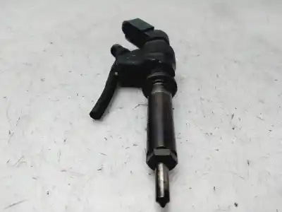 Pezzo di ricambio per auto di seconda mano INIETTORE per PEUGEOT 307 (S1) XR Riferimenti OEM IAM 9636819380  