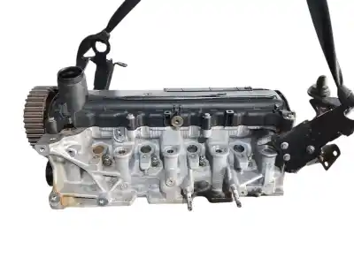 Recambio de automóvil de segunda mano de CULATA para DACIA SANDERO  referencias OEM IAM   5 VELOCIDADES
