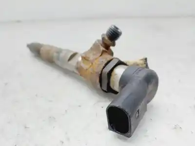 Second-hand car spare part INJECTOR for NISSAN JUKE (F15)  OEM IAM references 8201100113  