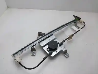 Pezzo di ricambio per auto di seconda mano ALZACRISTALLI ANTERIORE SINISTRO per RENAULT MODUS  Riferimenti OEM IAM 8200748381  