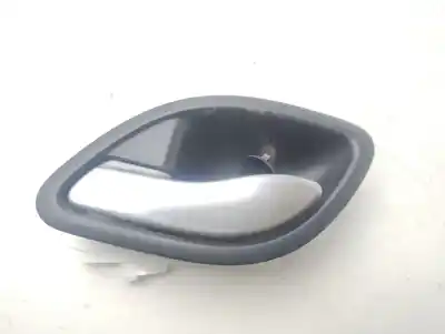 Second-hand car spare part interior left rear handle for renault espace iv (jk0) grand espace expression oem iam references 8200000723  