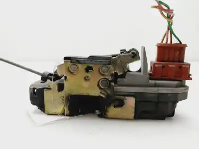 Pezzo di ricambio per auto di seconda mano  per PEUGEOT 206 BERLINA  Riferimenti OEM IAM 913887  