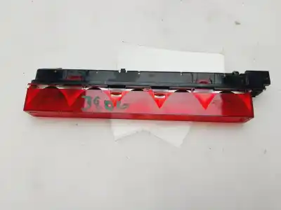 Peça sobressalente para automóvel em segunda mão farolim de travão central por ford focus lim. (cb4) trend referências oem iam 1s7113a613ae  