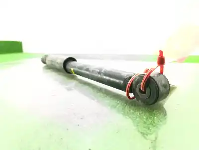 Автозапчастина б/у правий задній амортизатор для renault clio iii imusic confort dynamique посилання на oem iam 8200452699  