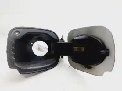 Pezzo di ricambio per auto di seconda mano tappo esterno del carburante per renault clio iii expression riferimenti oem iam 8200383466  