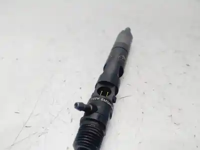 Second-hand car spare part INJECTOR for NISSAN ALMERA (N16/E) Acenta OEM IAM references 8200365186  