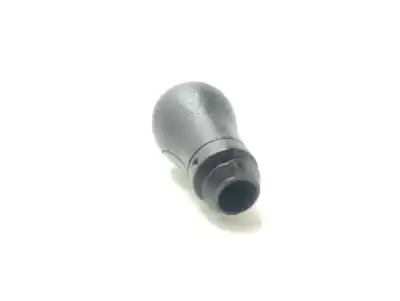 Second-hand car spare part gear lever knob for mahindra goa 110 cv / 81 kw oem iam references 025413