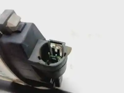 Second-hand car spare part licence plate light for renault clio ii fase ii (b/cb0) billabong oem iam references 7700410754  