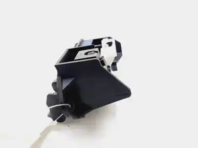 Second-hand car spare part Tailgate Back Door Handle for TOYOTA COROLLA (E12) 2.0 D-4D Sol Sedán OEM IAM references 6902313020  