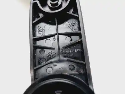 Автозапчастина б/у ручка заднього правого скла для dacia sandero stepway essential посилання на oem iam 827608609r  