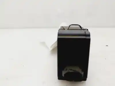 Pezzo di ricambio per auto di seconda mano CARBURANTE COPERCHIO ESTERNO MOTORE per BMW SERIE 3 BERLINA (E46)  Riferimenti OEM IAM 67118372240  