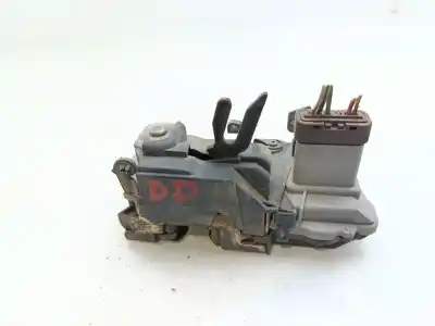 Pièce détachée automobile d'occasion SERRURE DE PORTE AVANT DROITE pour CITROEN XSARA BERLINA  Références OEM IAM 9136J2  