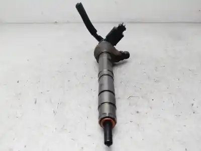 Second-hand car spare part injector for audi a4 b8 (8k2) 2.0 tdi oem iam references 03l130277j  