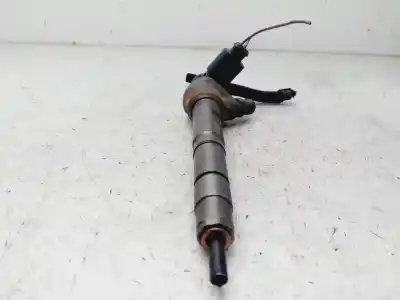 Second-hand car spare part injector for audi a4 b8 (8k2) 2.0 tdi oem iam references 03l130277j  