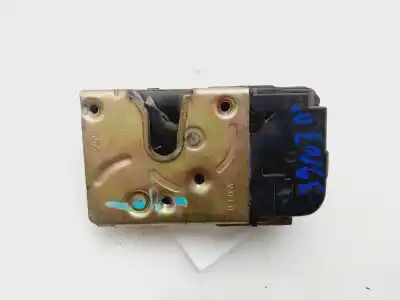 Pièce détachée automobile d'occasion SERRURE DE PORTE AVANT DROITE pour CITROEN XSARA BERLINA  Références OEM IAM 9136J2  
