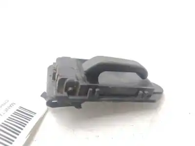 Pezzo di ricambio per auto di seconda mano maniglia del cancello per citroen jumpy 2.0 hdi sx caja cerrada acristalada riferimenti oem iam 9251957477  
