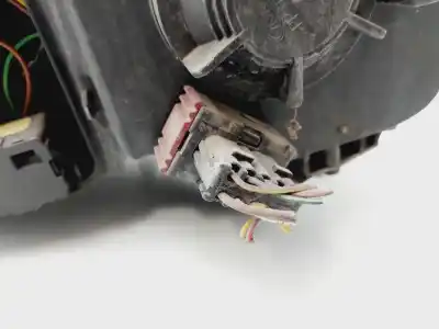 Gebrauchtes Autoersatzteil RECHTER SCHEINWERFER zum OPEL CORSA D  OEM-IAM-Referenzen 13237262  
