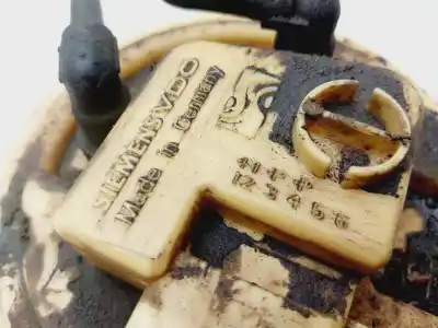 Pezzo di ricambio per auto di seconda mano sensore di livello del carburante per opel corsa d cosmo riferimenti oem iam 13204563  