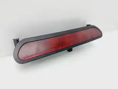 Second-hand car spare part central brake light for fiat linea (110) dynamic oem iam references 7354423480e  