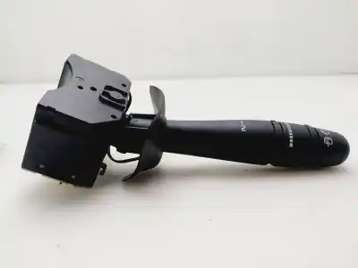 Second-hand car spare part windshiel wiper switch for renault clio ii fase ii (b/cb0) campus oem iam references 7701047553  