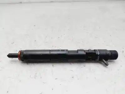 Second-hand car spare part injector for renault clio ii fase ii (b/cb0) confort expression oem iam references 8200049876