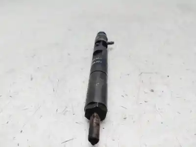 Second-hand car spare part injector for renault clio ii fase ii (b/cb0) confort expression oem iam references 8200049876  