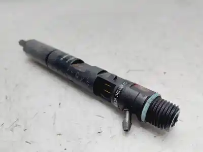 Second-hand car spare part injector for renault clio ii fase ii (b/cb0) confort expression oem iam references 8200049876  