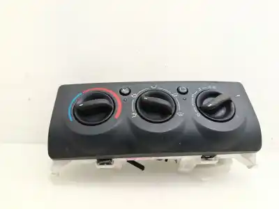 Second-hand car spare part heating / air conditioning control panel for renault clio ii fase ii (b/cb0) campus oem iam references 69520015