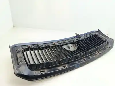 Автозапчастина б/у передня решіта для skoda fabia (6y2/6y3) comfort посилання на oem iam 6y0853668  