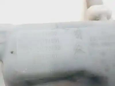 Second-hand car spare part windscreen washer bottle for citroen c4 picasso sx oem iam references 9681675180 Second-hand car spare part windscreen washer bottle for citroen c4 picasso sx oem iam references 9681675180