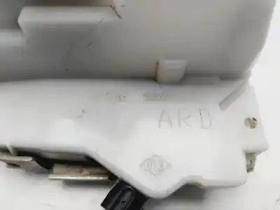 Peça sobressalente para automóvel em segunda mão Fechadura Da Porta Traseira Direita por RENAULT LAGUNA II (BG0) Dynamique Referências OEM IAM 8200000658  