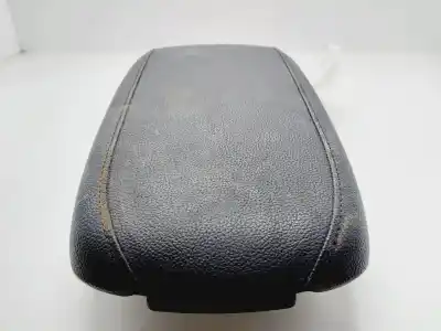 Pezzo di ricambio per auto di seconda mano bracciolo centrale per kia ceed concept 100 cv / 74 kw riferimenti oem iam 84660a2000wk  