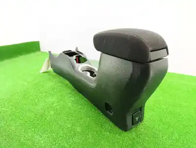 Pezzo di ricambio per auto di seconda mano bracciolo centrale per jeep renegade longitude fwd riferimenti oem iam 5ux25lxhaa  