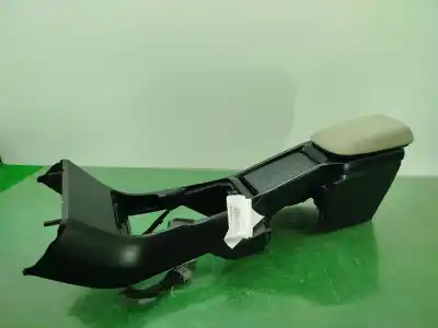 Автозапчасти б/у ЦЕНТРАЛЬНЫЙ ПОДЛОКОТНИК за VOLVO V40  ссылки OEM IAM 31366331  