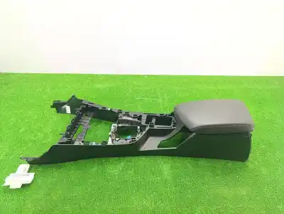 Автозапчасти б/у центральный подлокотник за bmw 1 (f20) 116 d ссылки oem iam 105036794  