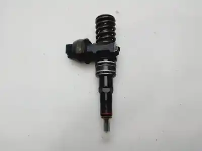 Автозапчастина б/у инжектор для seat cordoba (6l2) 1.9 tdi посилання на oem iam 038130073aj  