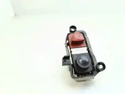 Second-hand car spare part hazard warning lights for renault scenic ii confort expression oem iam references 8200407415