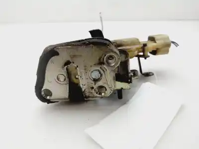 Second-hand car spare part rear right door lock for toyota yaris (ncp1/nlp1/scp1) 1.4 d-4d linea luna oem iam references 6933052150