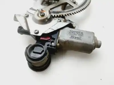 Автозапчастина б/у регулятор переднього правого скла для TOYOTA YARIS (NCP1/NLP1/SCP1) 1.4 D-4D Linea Luna Посилання на OEM IAM 8571052030  