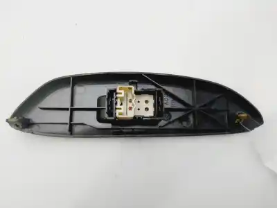 Автозапчастина б/у передній правий віконний вимикач для toyota yaris (ncp1/nlp1/scp1) 1.4 d-4d linea luna посилання на oem iam 8481012080  