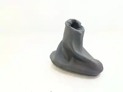 Second-hand car spare part gear lever trim for renault clio ii fase ii (b/cb0) expression oem iam references 8200071449  