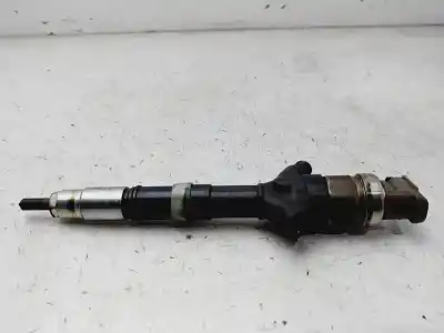 Peça sobressalente para automóvel em segunda mão injetor por toyota corolla (e12) 2.0 d-4d sol sedán referências oem iam 236700g010  